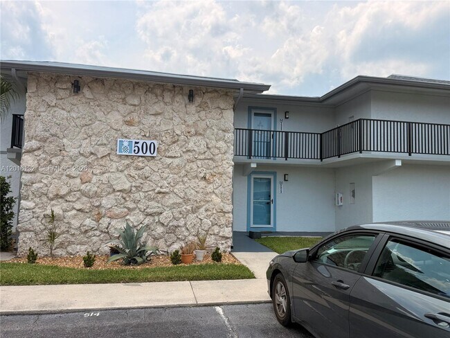 Building Photo - 2400 S Ocean Dr