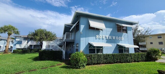 Foto del edificio - 3856 S Circle Dr