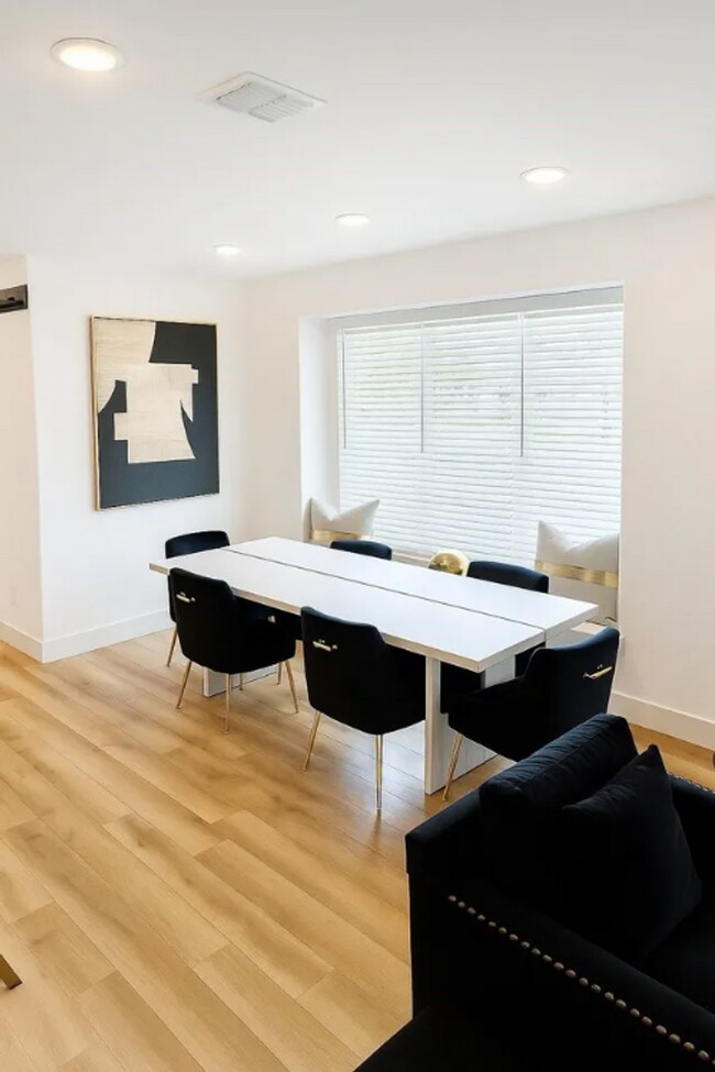 Foto del edificio - 4518 Smokey Quartz Ln