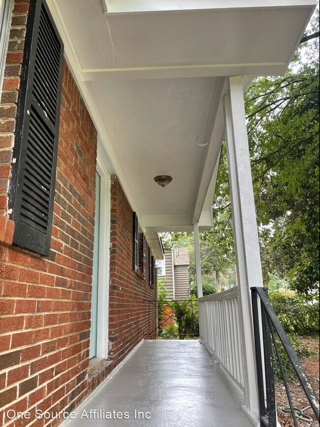 Foto del edificio - 3 br, 1.5 bath House - 365 Ashburton Ave SE
