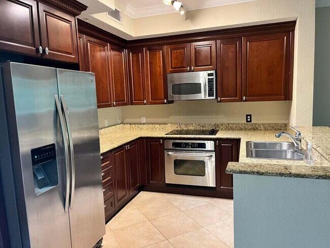 Building Photo - 2415 Renaissance Way