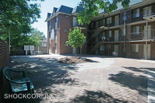 Building Photo - 3555 S Pennsylvania St