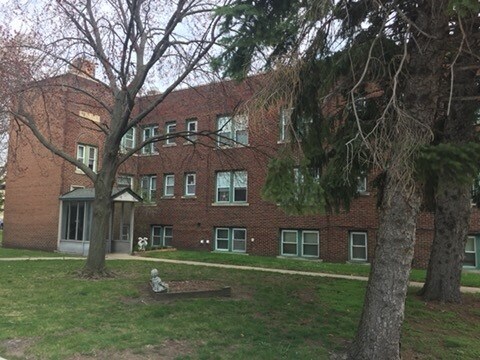 Foto principal - 22044 Park St