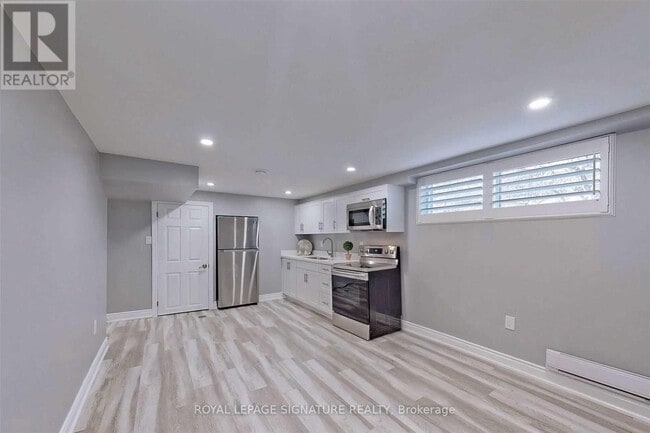 Photo du bâtiment - 6 Bonacres Ave