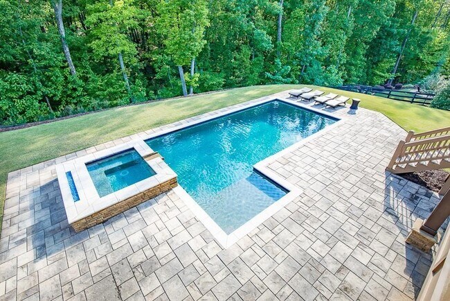 Foto del edificio - 16720 Quayside Dr