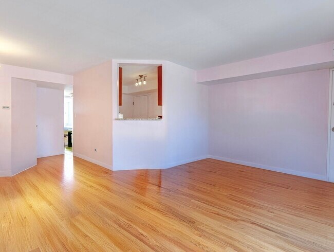 Foto del edificio - 615 Quincy Bridge Ln