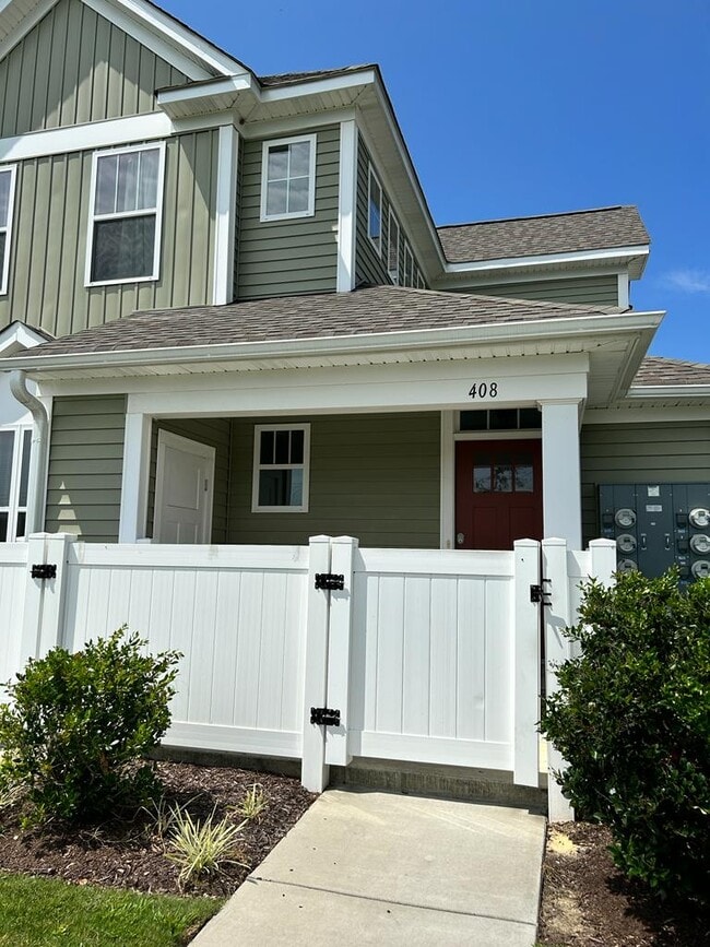 Building Photo - 408 Fishers Ct