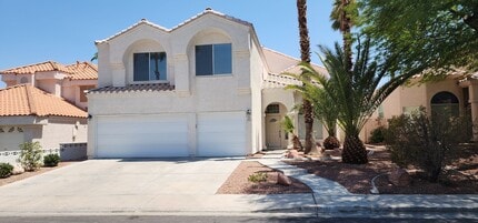 Building Photo - 2111 Fountain Springs Dr