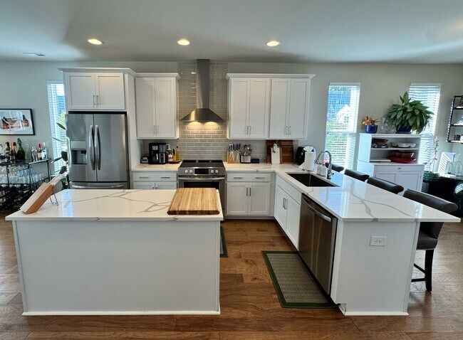 Foto del edificio - 4101 Bryant Terraces Dr