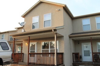 Building Photo - 7330 Kearney St