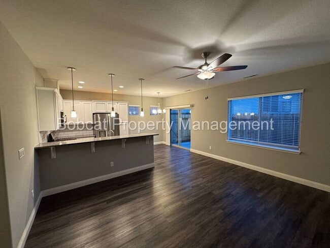 Building Photo - 1299 Saltern Dr