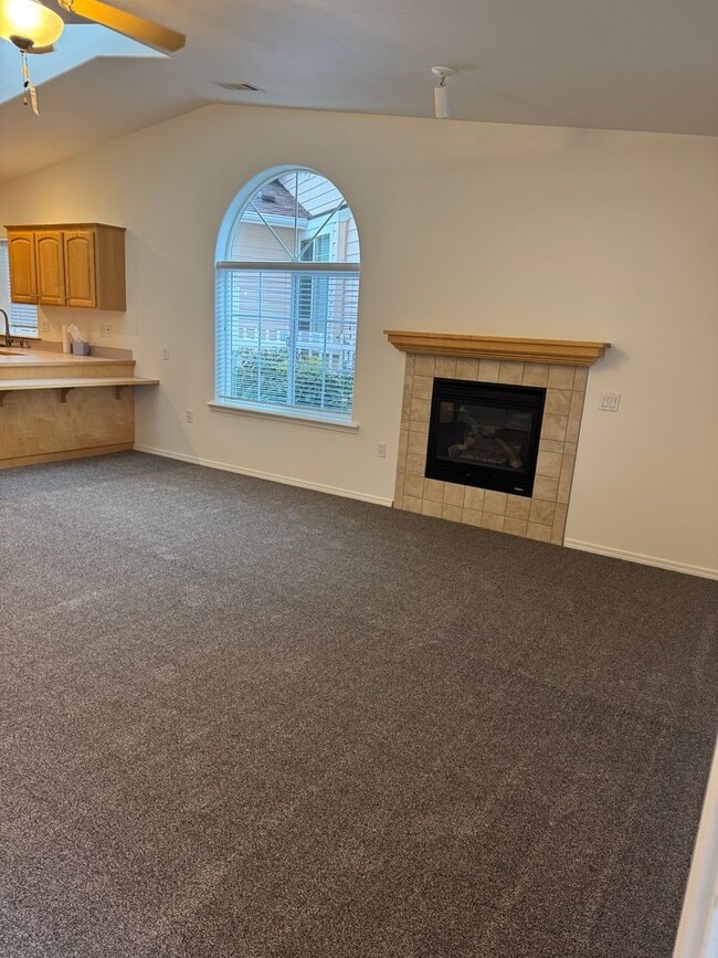 Building Photo - MHDuke2