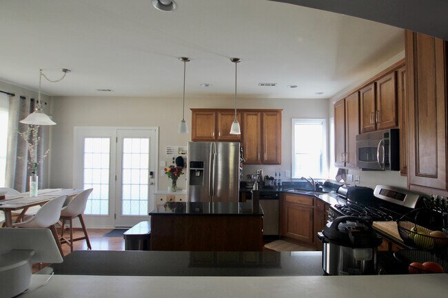 Foto del edificio - 12123 Monteith Grove Dr