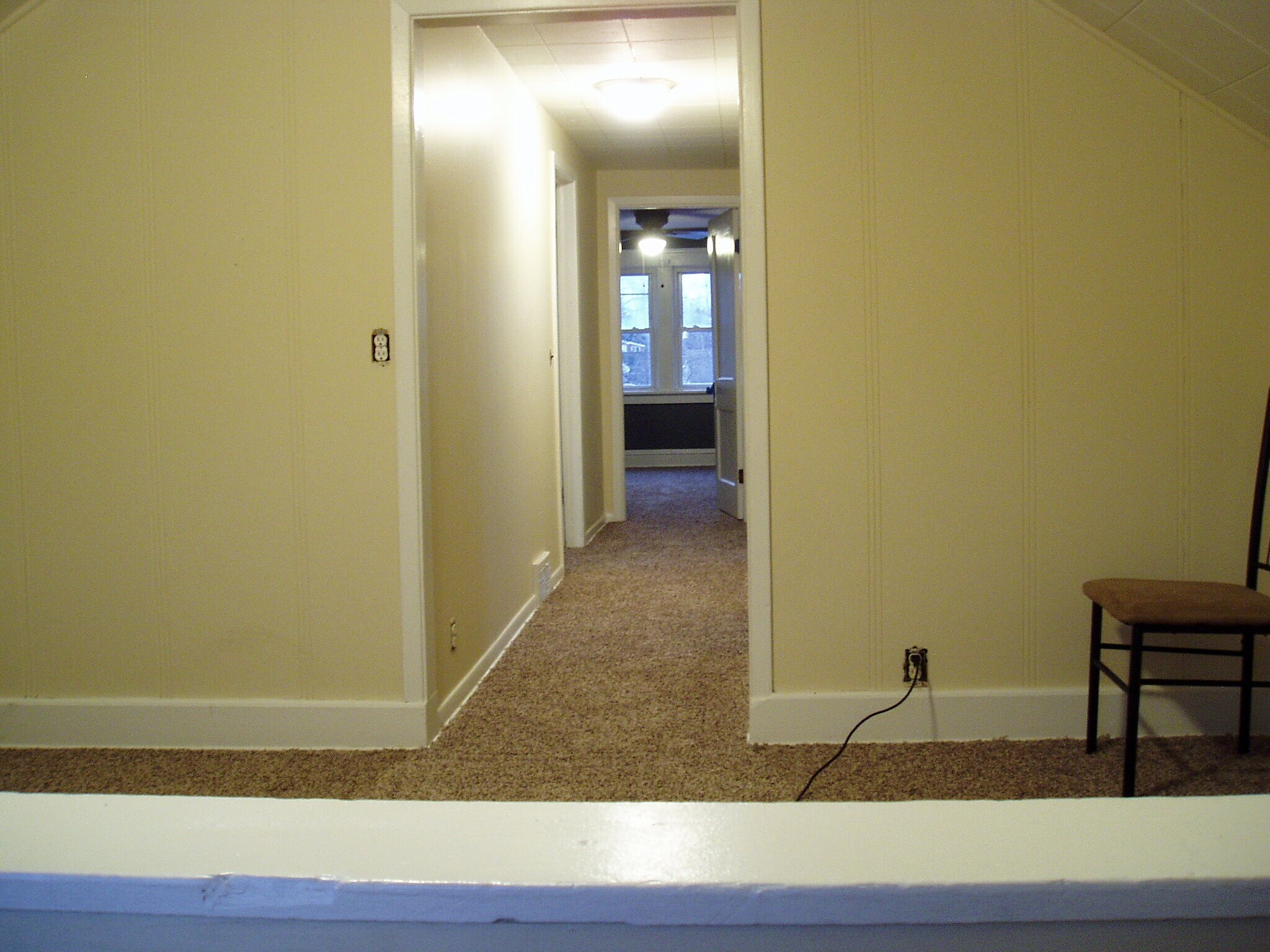 5669 Pearl Rd Parma, OH 44129 – photo 1