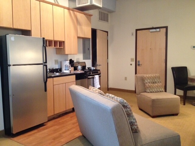 Foto del edificio - Stage Apartments, LLC