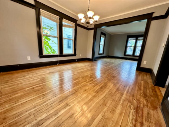 Building Photo - 146 Bowers Ave