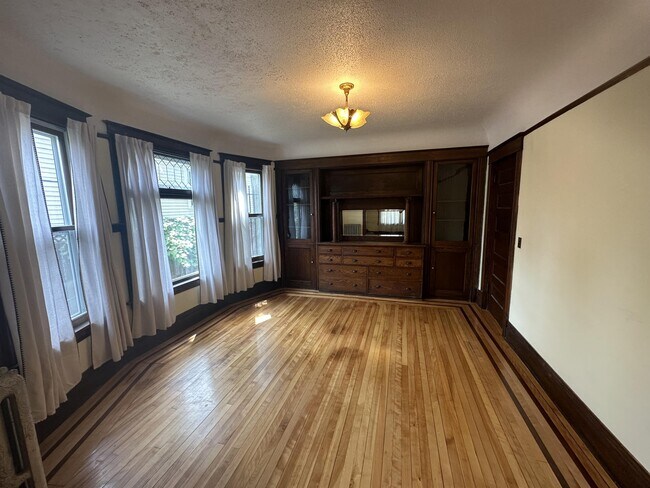Foto del edificio - 3012 Dupont Ave S
