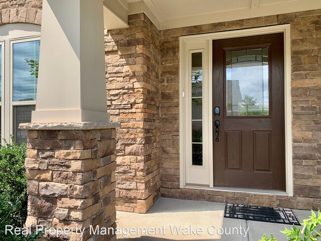 Building Photo - 4 br, 3.5 bath House - 1105 Survada Lane