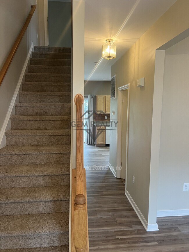 Foto del edificio - 6507 Hot Spring Ln