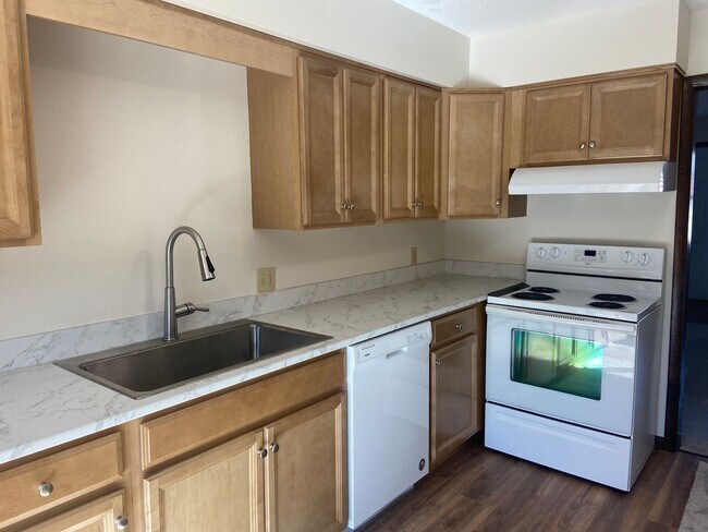 Foto del edificio - 1523-1525 Davis Ave
