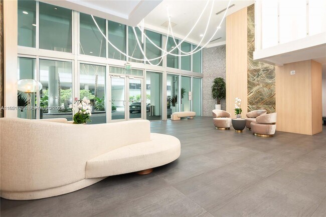 Foto del edificio - 90 SW 3rd St