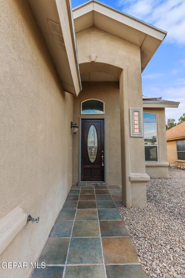 Foto del edificio - 10737 Pleasant Sand Dr