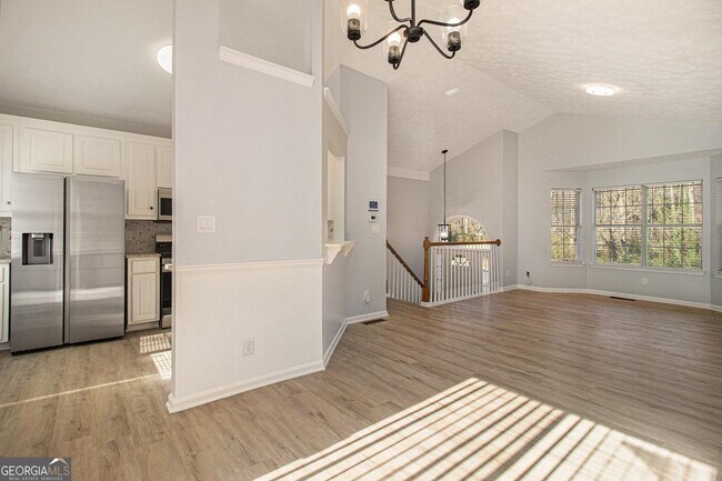 Foto del edificio - 703 Guide Post Ln