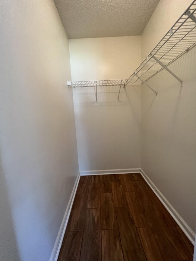 Foto del edificio - 1446 Harrier Hollow