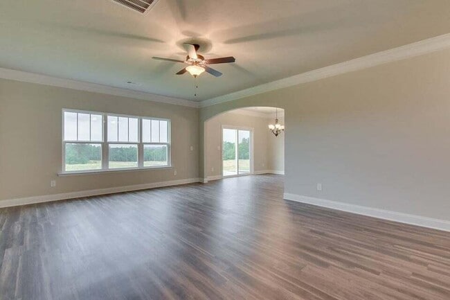 Building Photo - 973 Burlington Dr