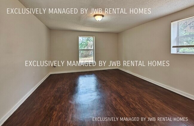 Building Photo - 5438 Cardan Rd