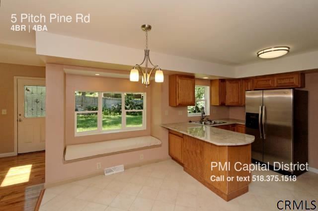 Building Photo - 5 Pitch Pine Rd
