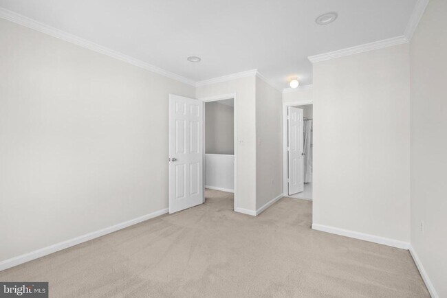 Building Photo - 2542 Logan Wood Dr