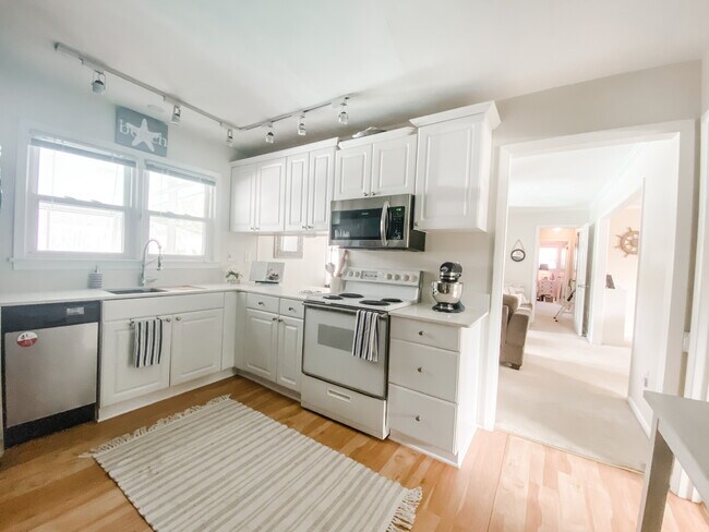 Foto del edificio - 841 Earl of Chesterfield Ln