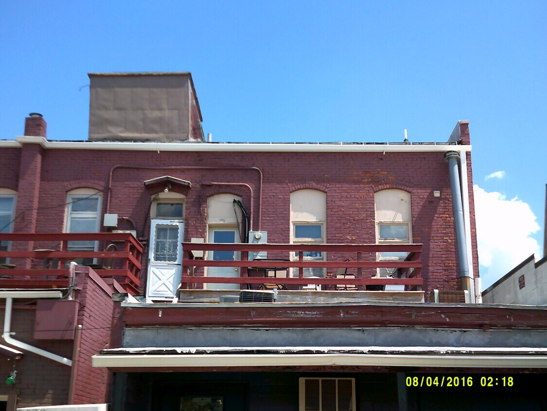 Building Photo - 175 N Main St