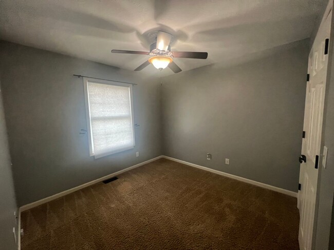 Building Photo - Coming soon! 3 Bedroom 2 full bath Twin La...
