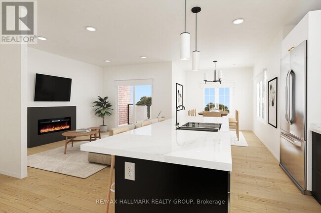 Building Photo - 201 Encanto Private