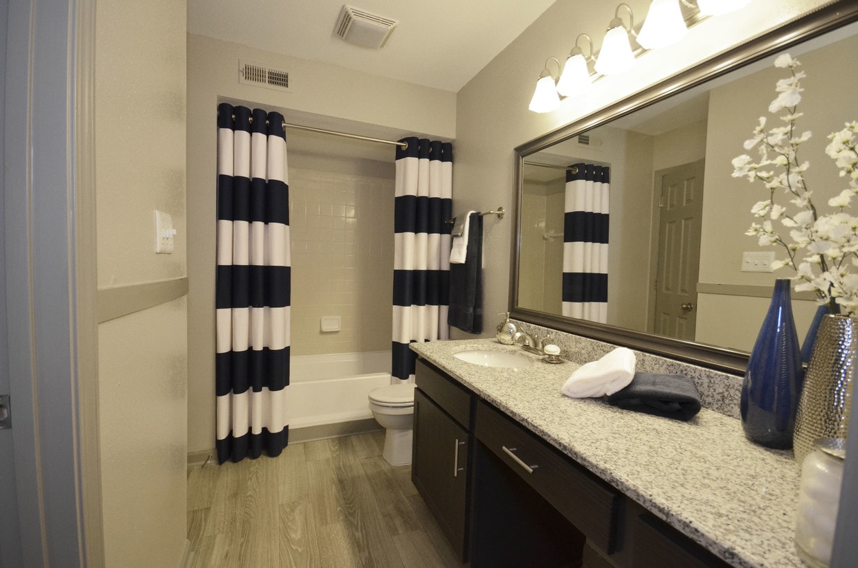 The Metropolitan Fishers Apartments In The Metropolitan Fishers Apartments