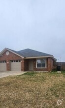 Building Photo - 5004 Heather Ln