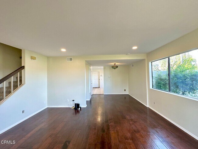 Building Photo - 2077 E Bard Rd