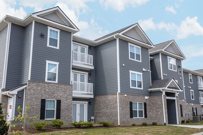 Walker Court Apartments 1900 Archway Dr Columbia TN 38401 Walker Court Apartments 1900 Archway Dr Columbia TN 38401