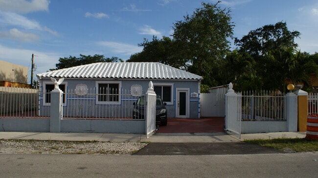 Building Photo - 2240 NW 90th St