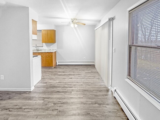 Building Photo - 3111 Hubal Ave SW