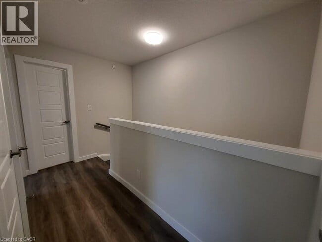 Building Photo - 118 Gravel Ridge Trail