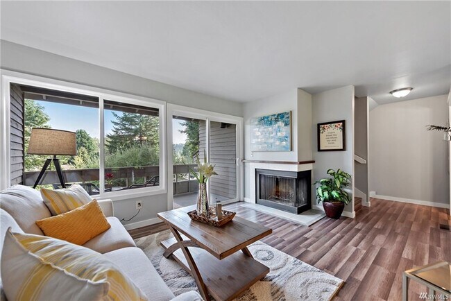 Building Photo - 1226 Bellefield Park Ln