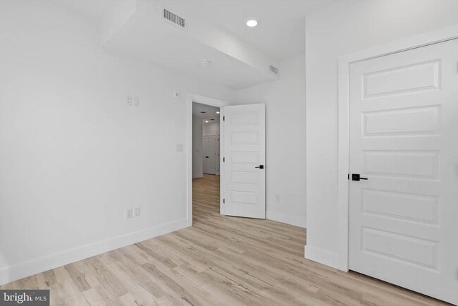 Foto del edificio - 809 Diamond St