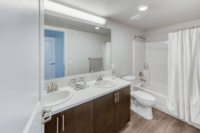Interior Photo - Dolce Vita Luxury Apartments