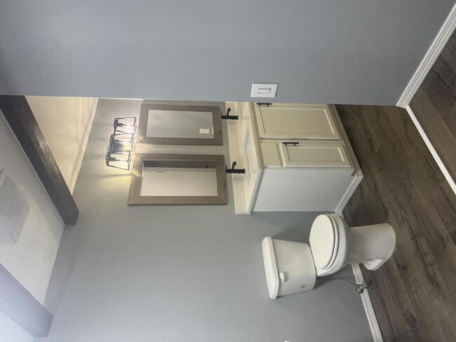 Foto del edificio - 2909 S 101st E Ave