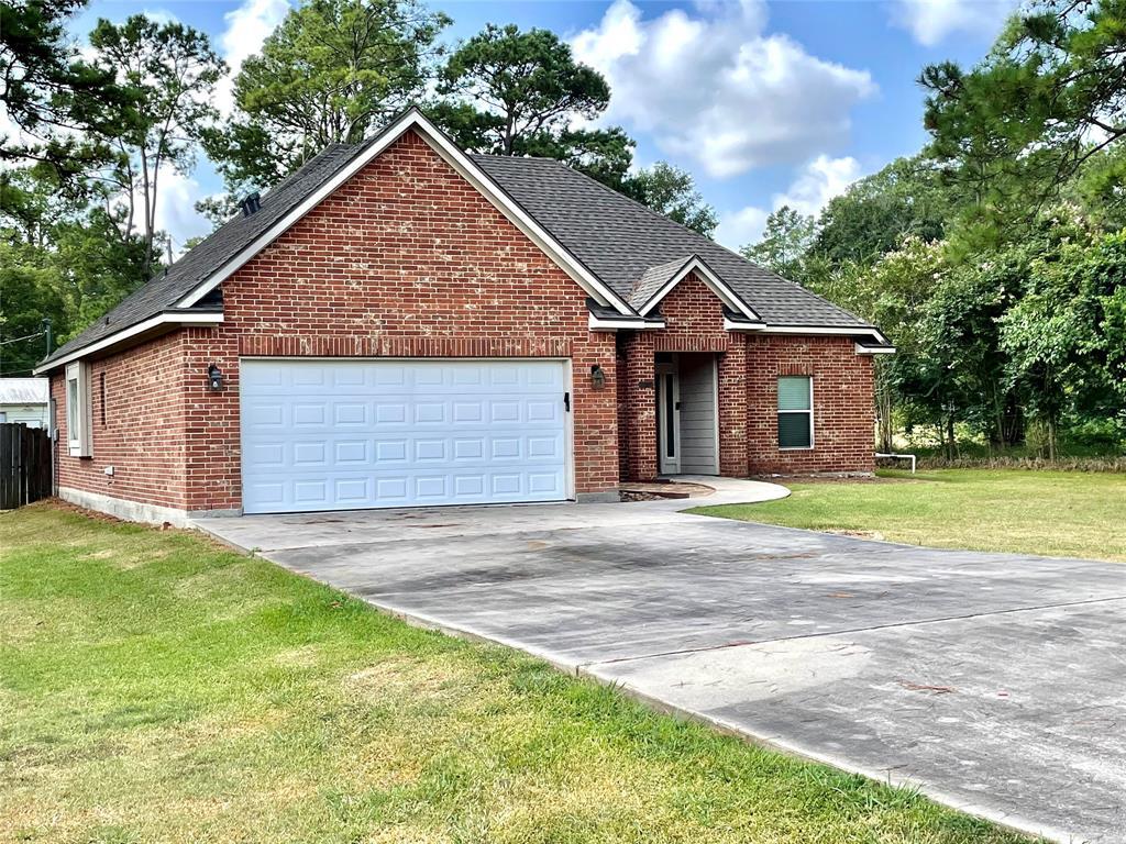 10 Hickory Ln, Dayton, TX 77535 House Rental in Dayton, TX