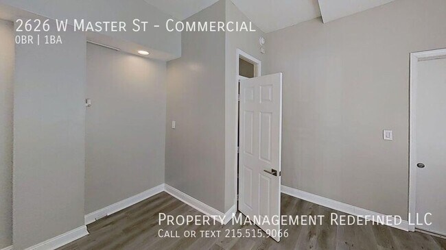 Foto del edificio - 2626 W Master St