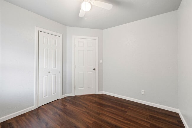 Building Photo - 4012 S Hudson Ave